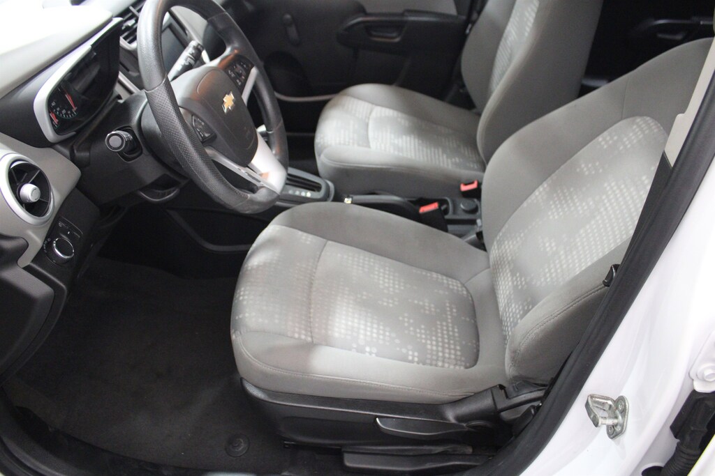 Used 2020 Chevrolet Sonic LT w/1FL Hatchback