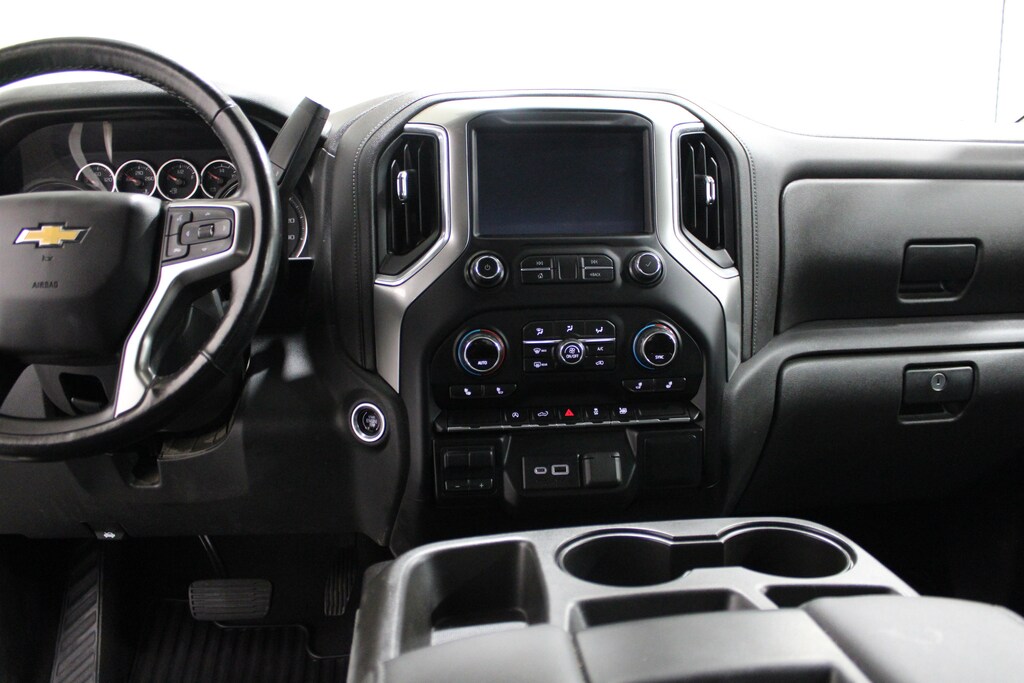 Used 2020 Chevrolet Silverado 1500 LT Truck Crew Cab