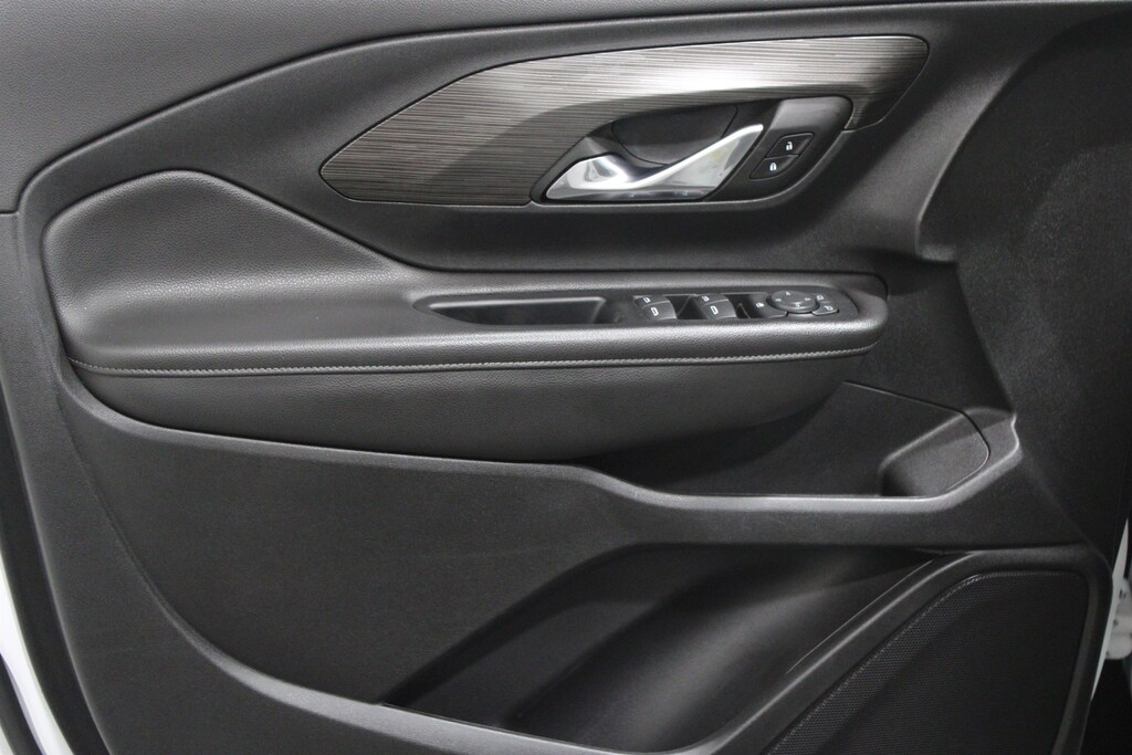 Used 2022 GMC Terrain SLE SUV