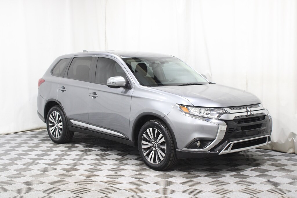 Used 2020 Mitsubishi Outlander  CUV