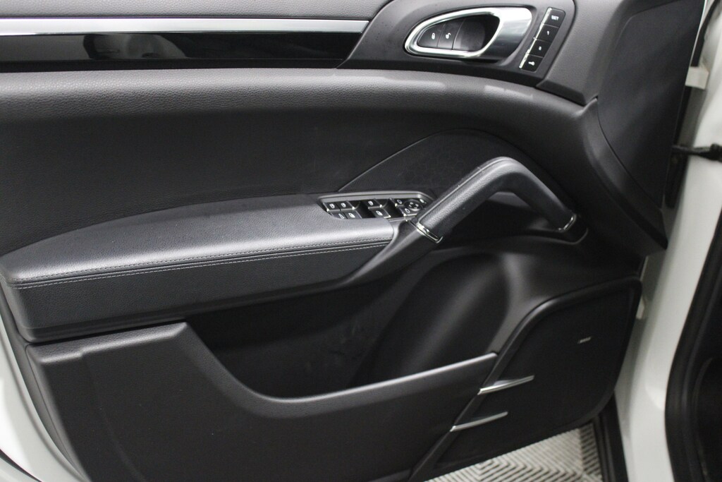 Used 2018 Porsche Cayenne SUV