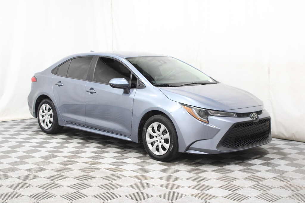 Used 2021 Toyota Corolla LE Sedan