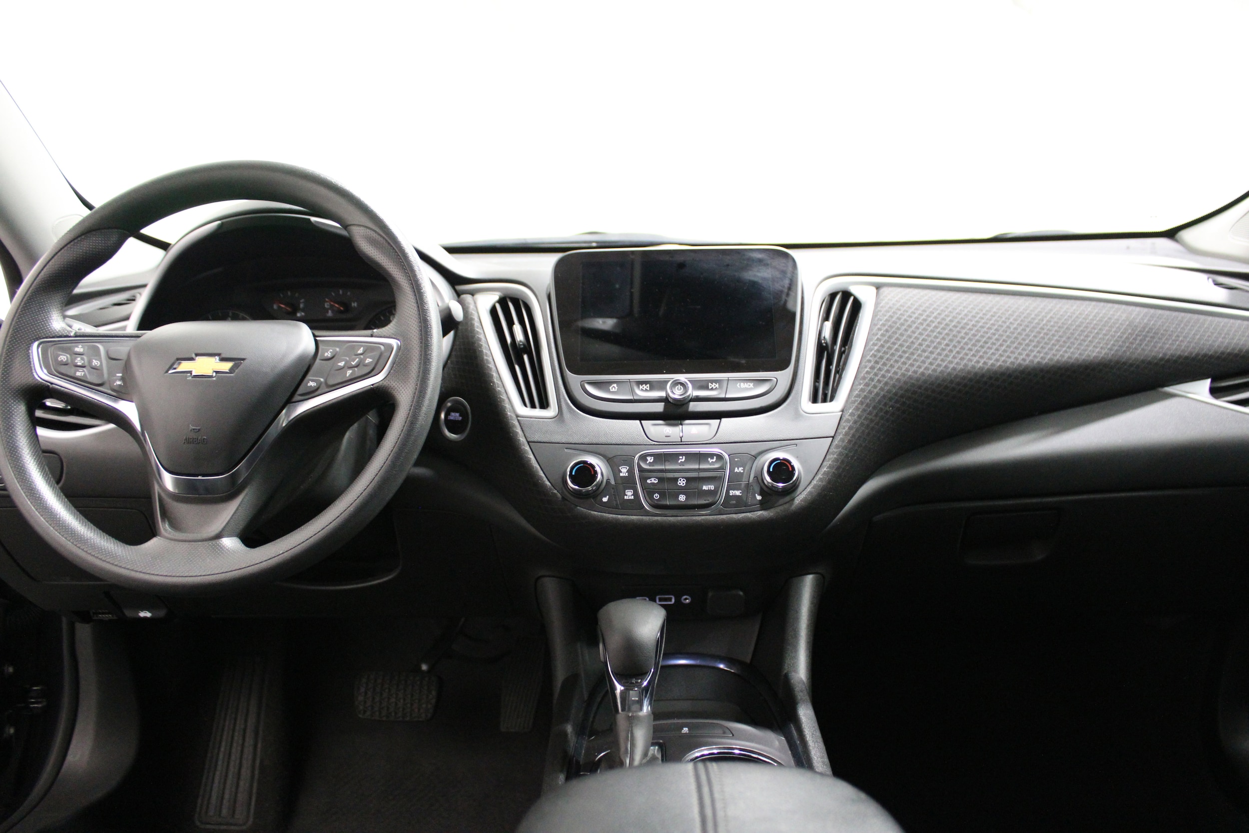 1G1ZD5ST8PF239909