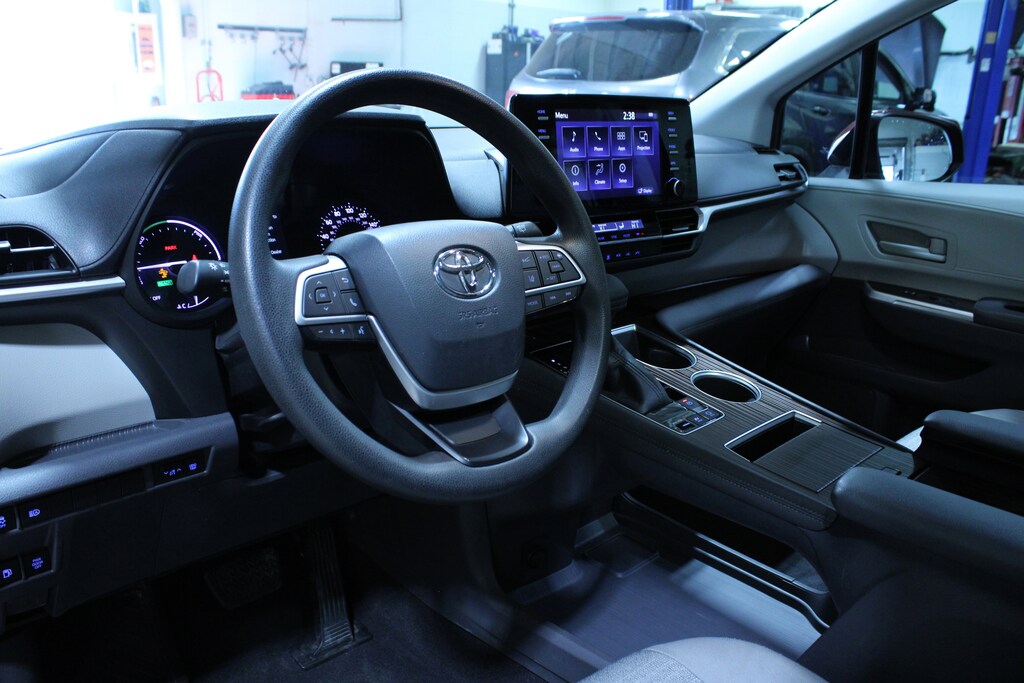 Used 2021 Toyota Sienna LE 8 Passenger Van