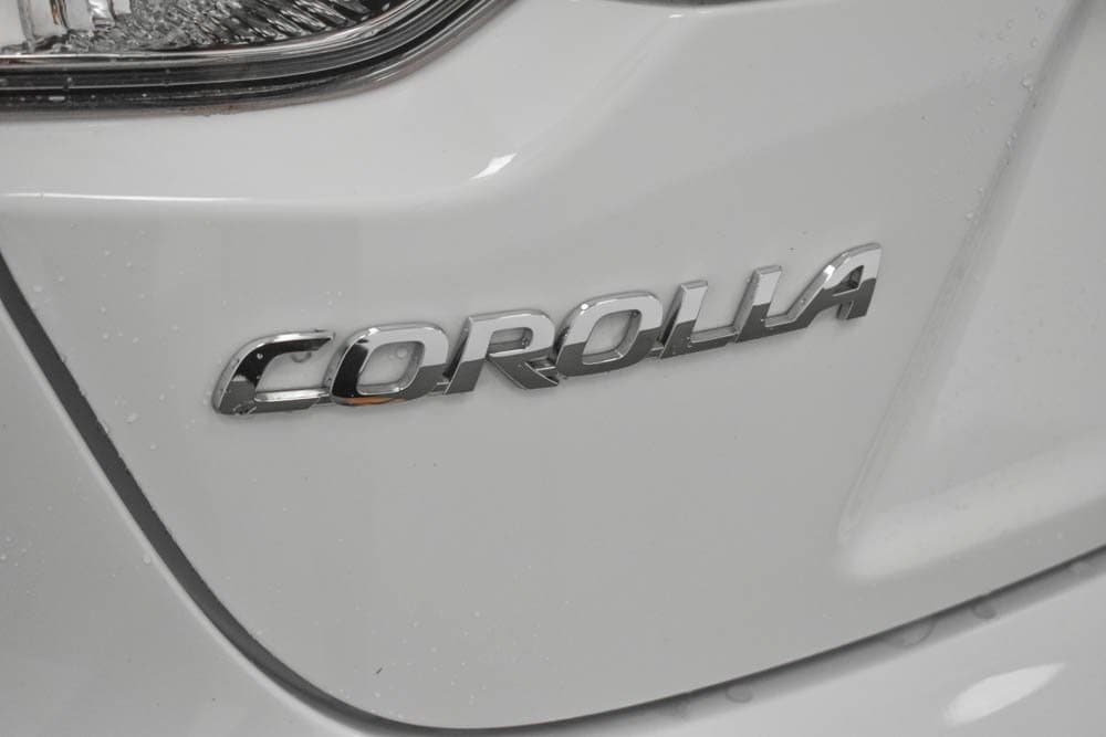 2023 Toyota Corolla SE photo 10