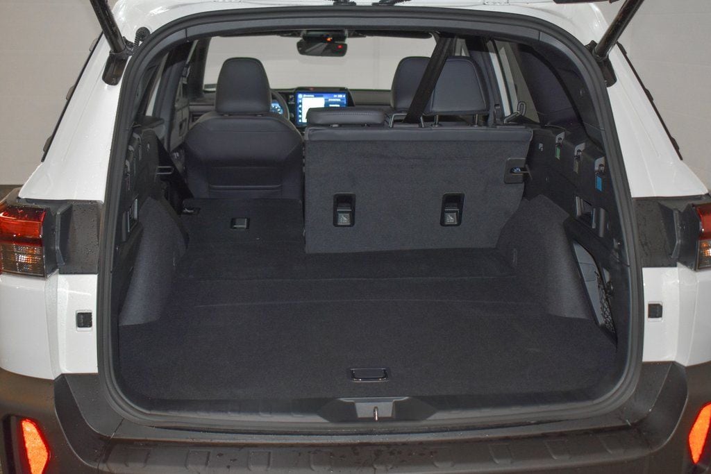 2026 Subaru Outback Limited - Photo 26