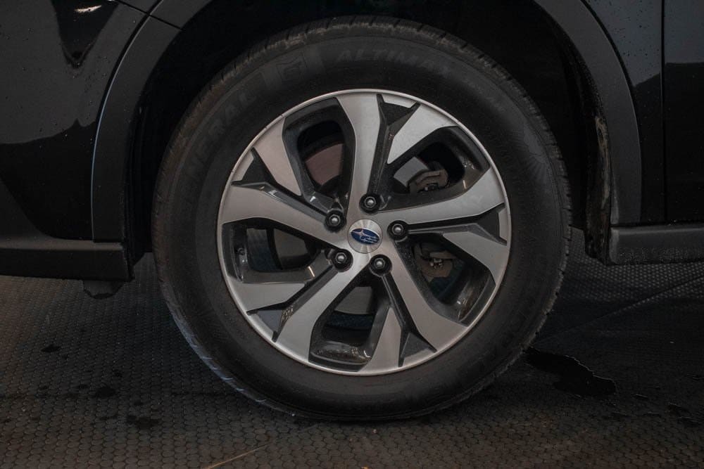 2020 Subaru Outback Limited photo 9