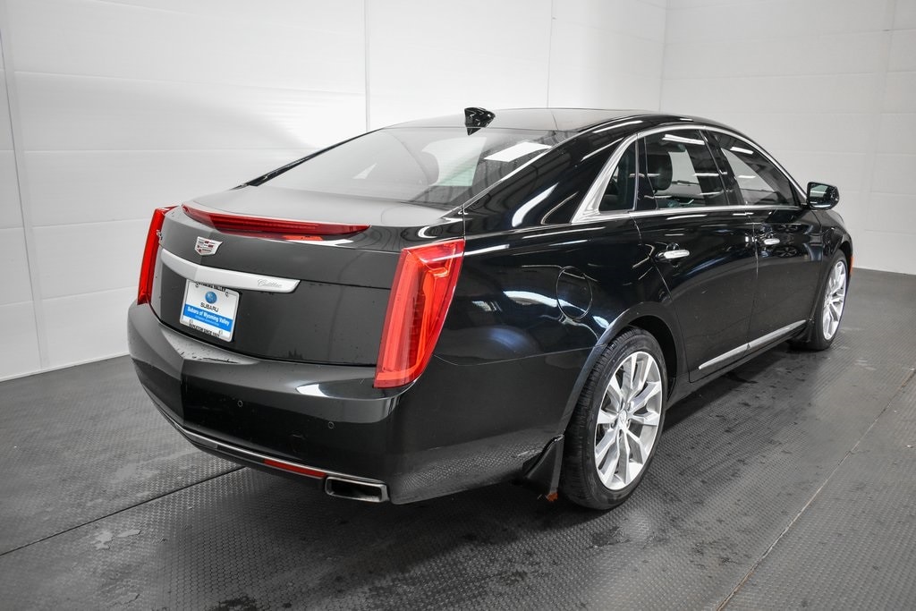 2016 Cadillac XTS Luxury photo 4
