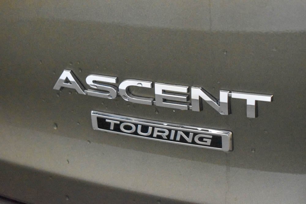 2023 Subaru Ascent Touring photo 11