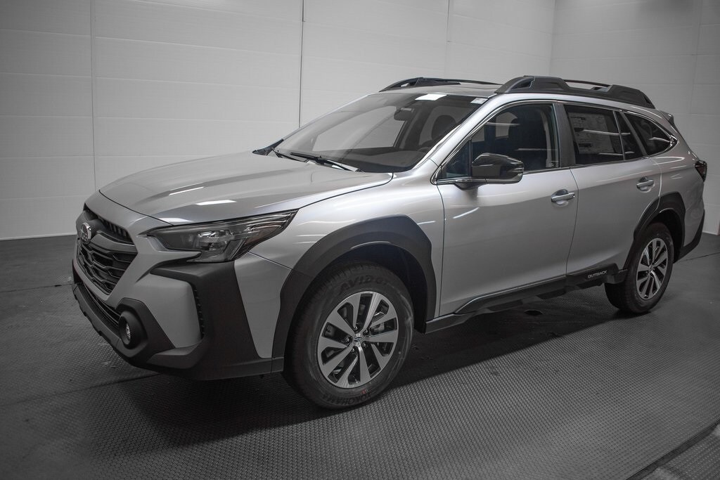2025 Subaru Outback Premium photo 3