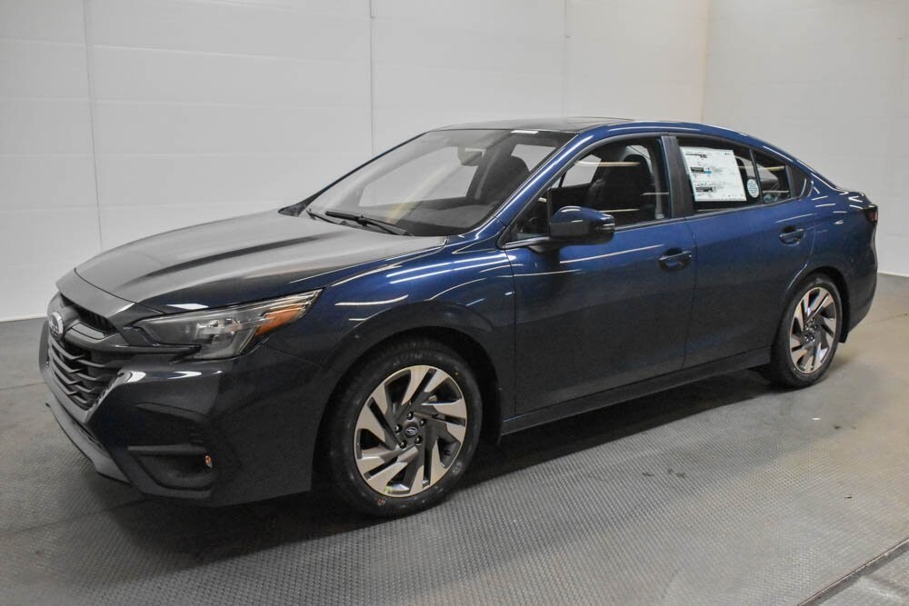 2025 Subaru Legacy Limited photo 3