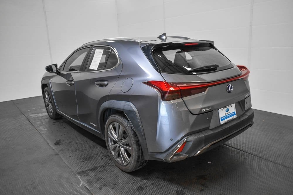 2020 Lexus UX 250h F SPORT Premium photo 6