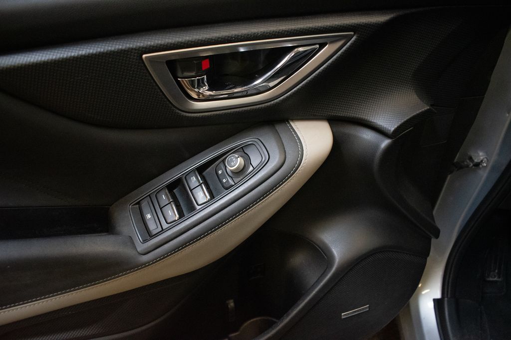 2023 Subaru Forester Limited - Photo 23