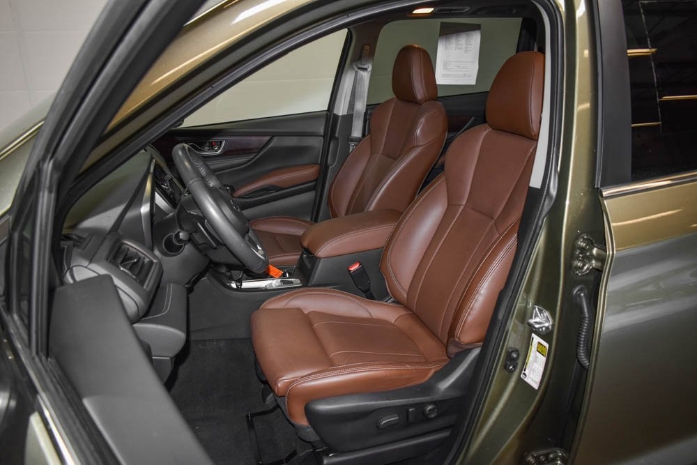 2023 Subaru Ascent Touring photo 18