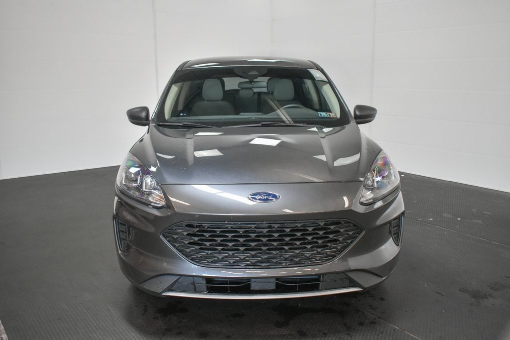 2020 Ford Escape S photo 2