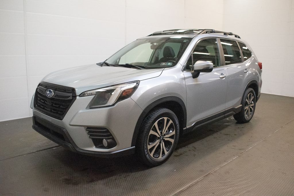 2023 Subaru Forester Limited - Photo 8