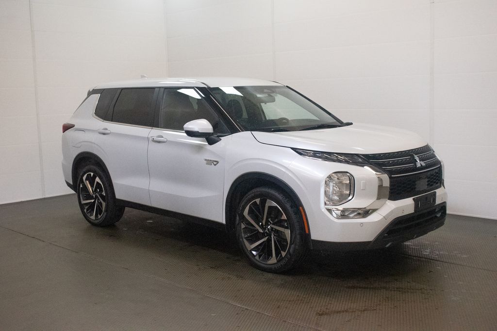 2024 Mitsubishi Outlander Plug-in Hybrid