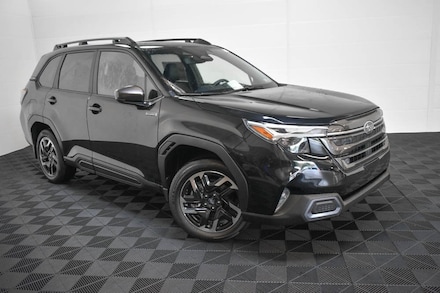 New 2025 Subaru Forester Hybrid Limited SUV for sale near Kinston, PA