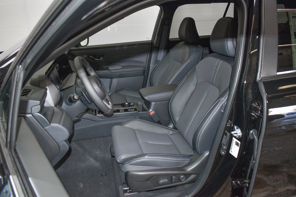 2026 Subaru Outback Touring - Photo 18