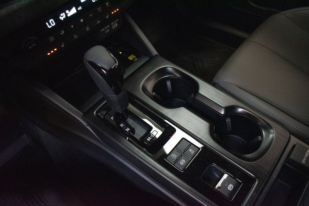 2026 Subaru Outback Limited - Photo 18