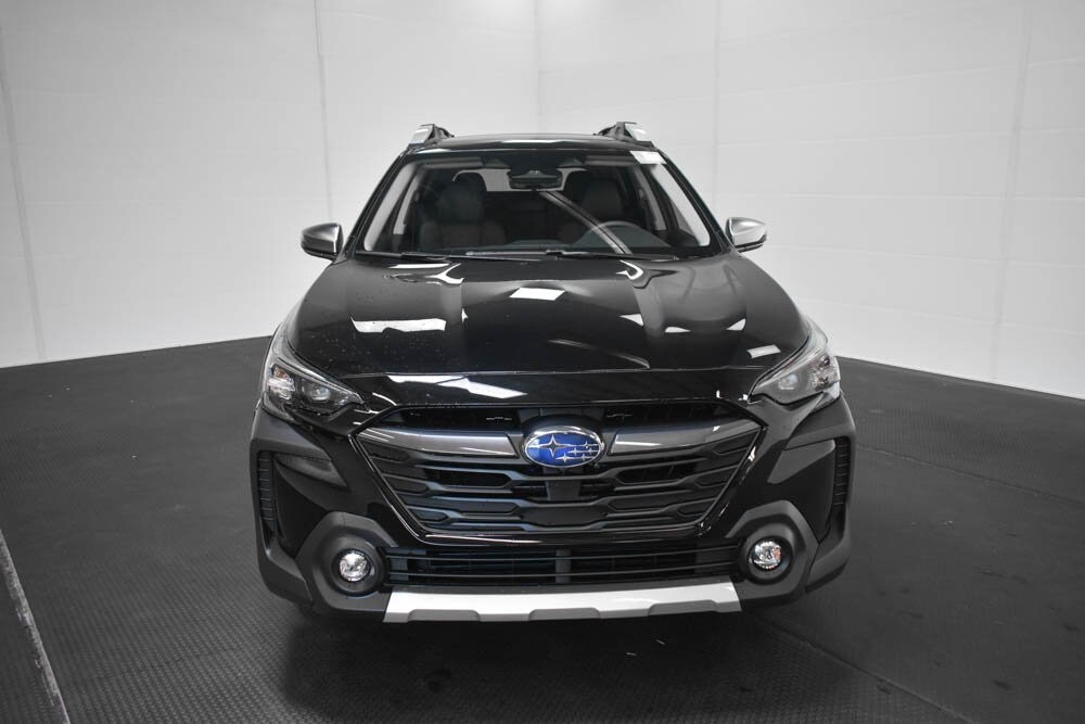 2025 Subaru Outback Touring XT photo 2