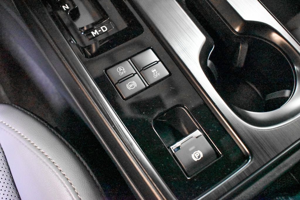 2026 Subaru Outback Limited - Photo 18