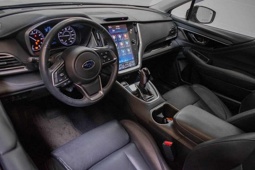 2020 Subaru Outback Limited photo 17