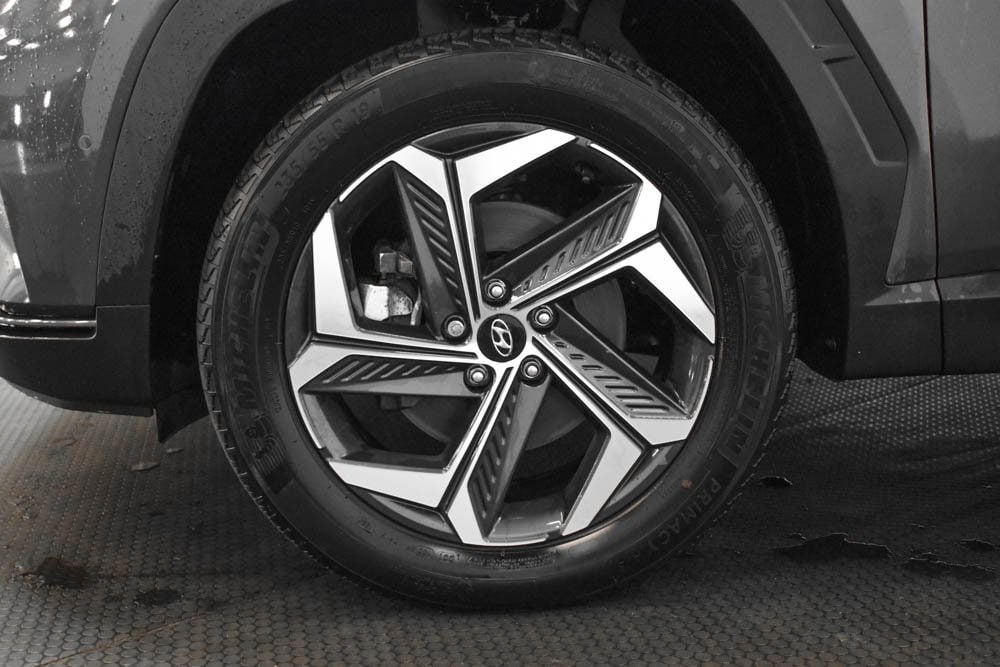 2024 Hyundai Tucson Hybrid Limited photo 9