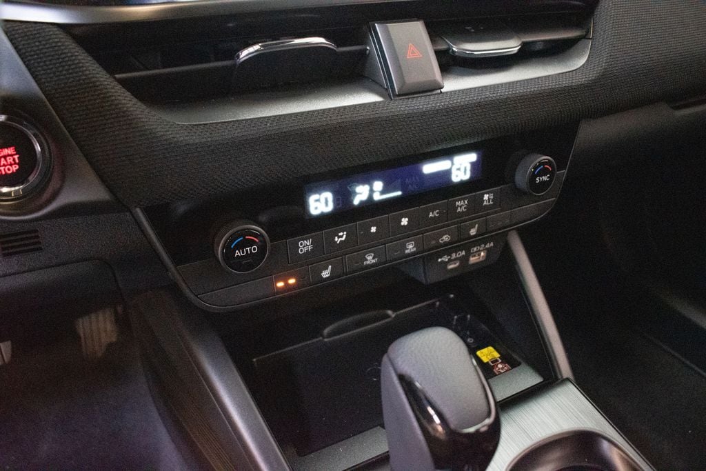 2026 Subaru Outback Limited - Photo 17