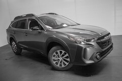 2025 Subaru Outback Premium SUV