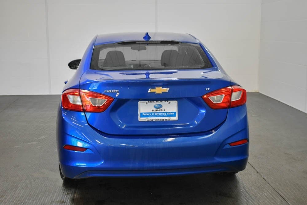 2017 Chevrolet Cruze LT photo 7