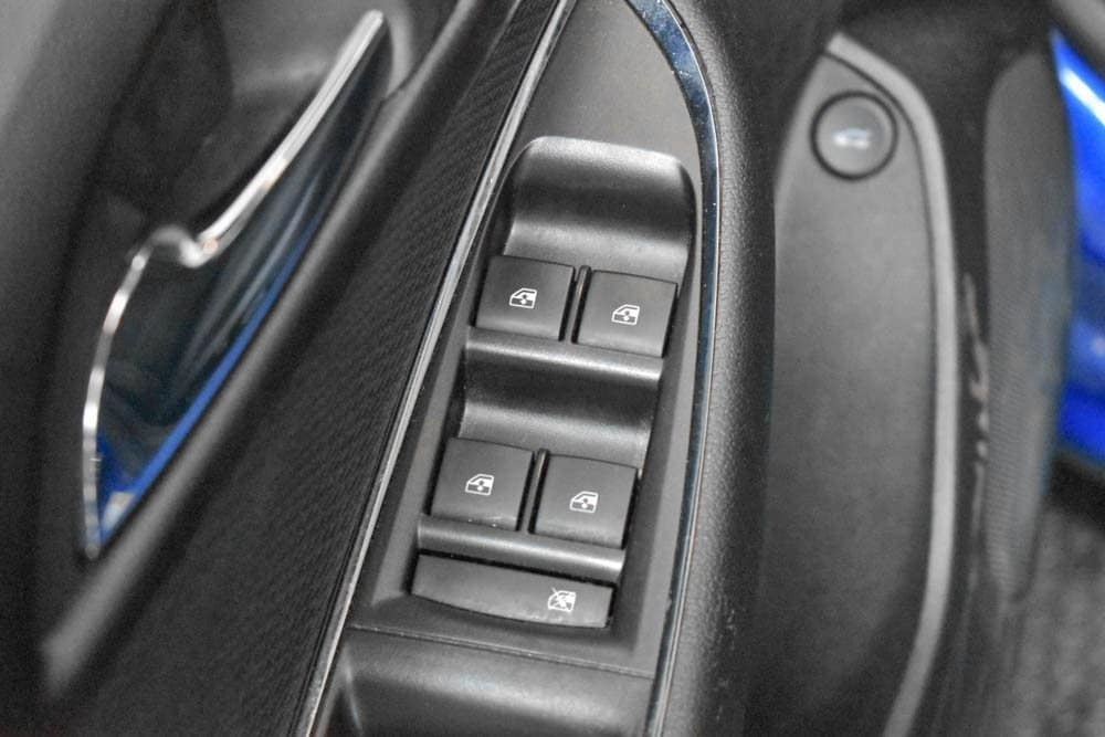 2017 Chevrolet Cruze LT photo 18