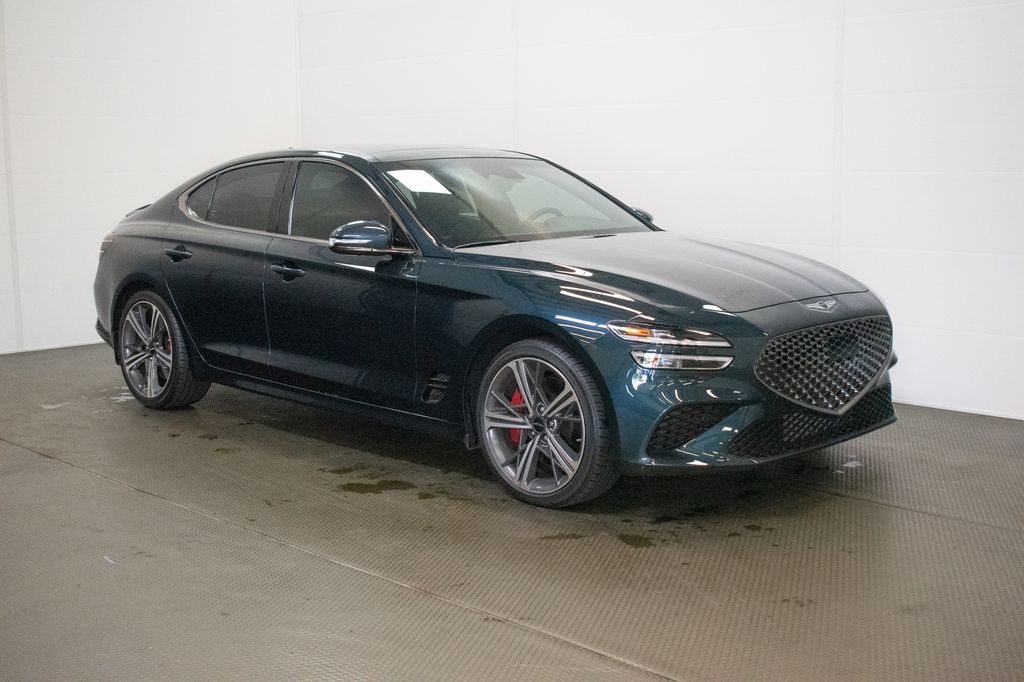 2025 GENESIS G70