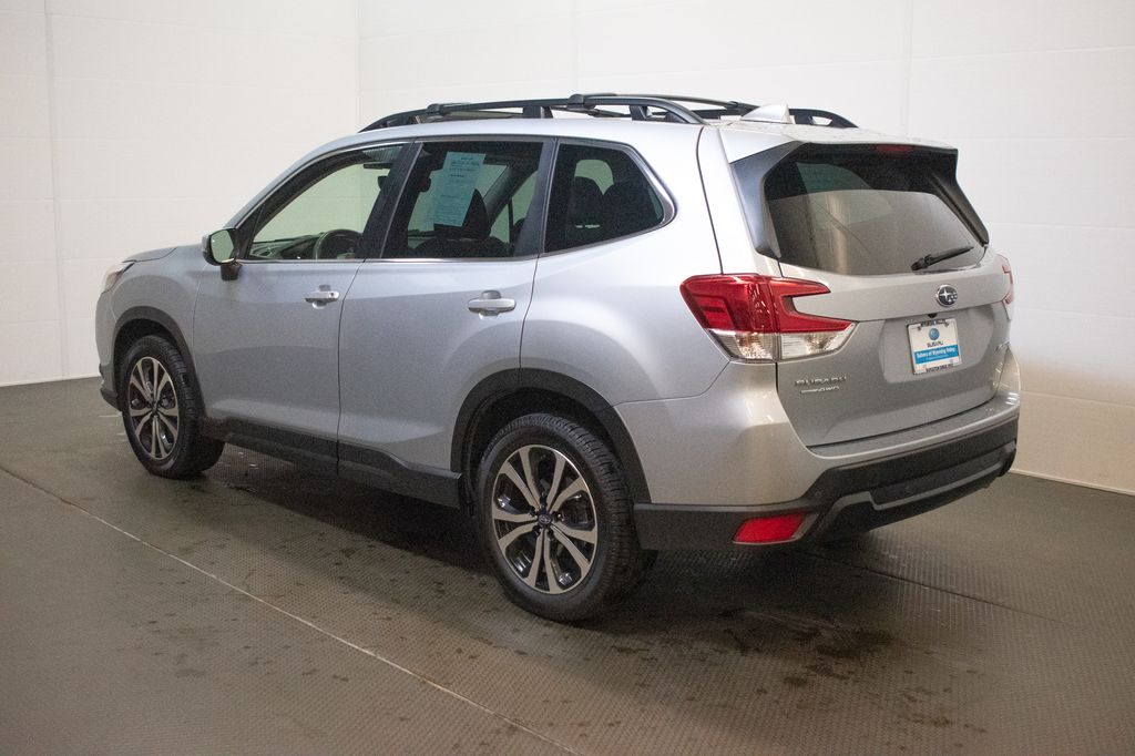 2023 Subaru Forester Limited - Photo 6