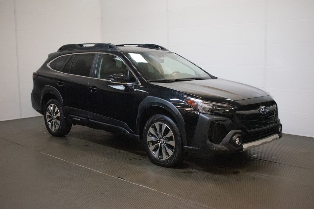 2024 Subaru Outback Limited's photo