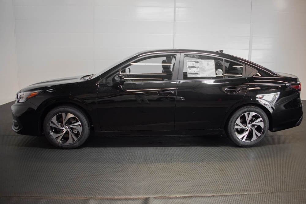 2025 Subaru Legacy Premium photo 4