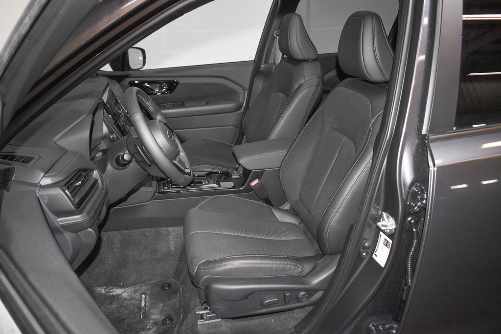 2026 Subaru Forester Touring - Photo 18
