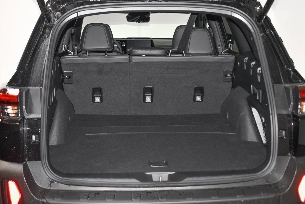 2026 Subaru Outback Touring - Photo 25