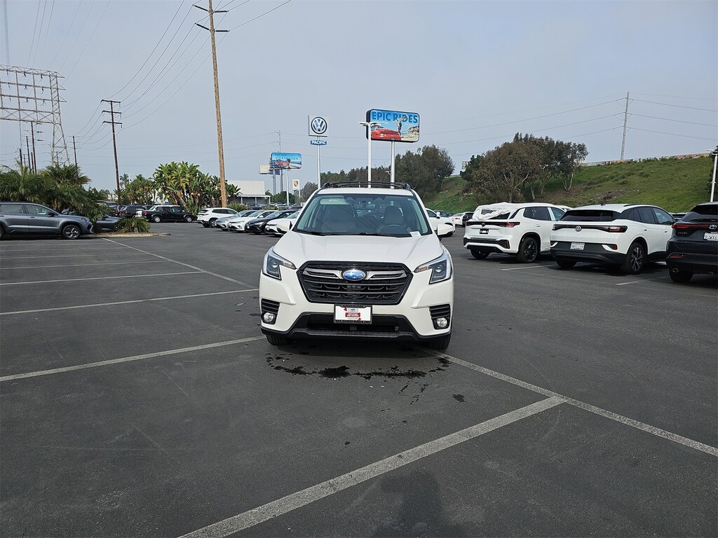 Used 2023 Subaru Forester Limited SUV