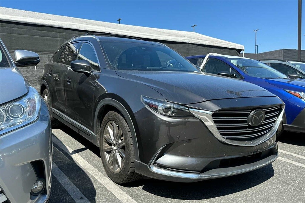 Used 2018 Mazda CX-9 Signature with VIN JM3TCBEY8J0204777 for sale in Hawthorne, CA