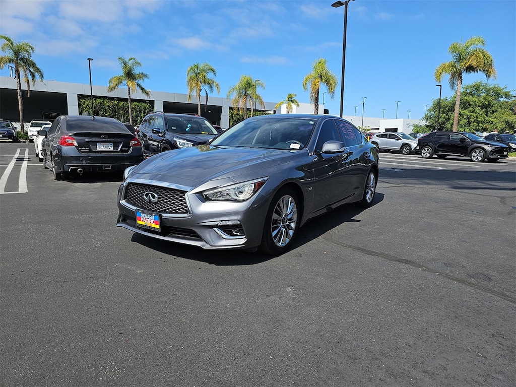 2020 Infiniti Q50 3.0t LUXE photo 3
