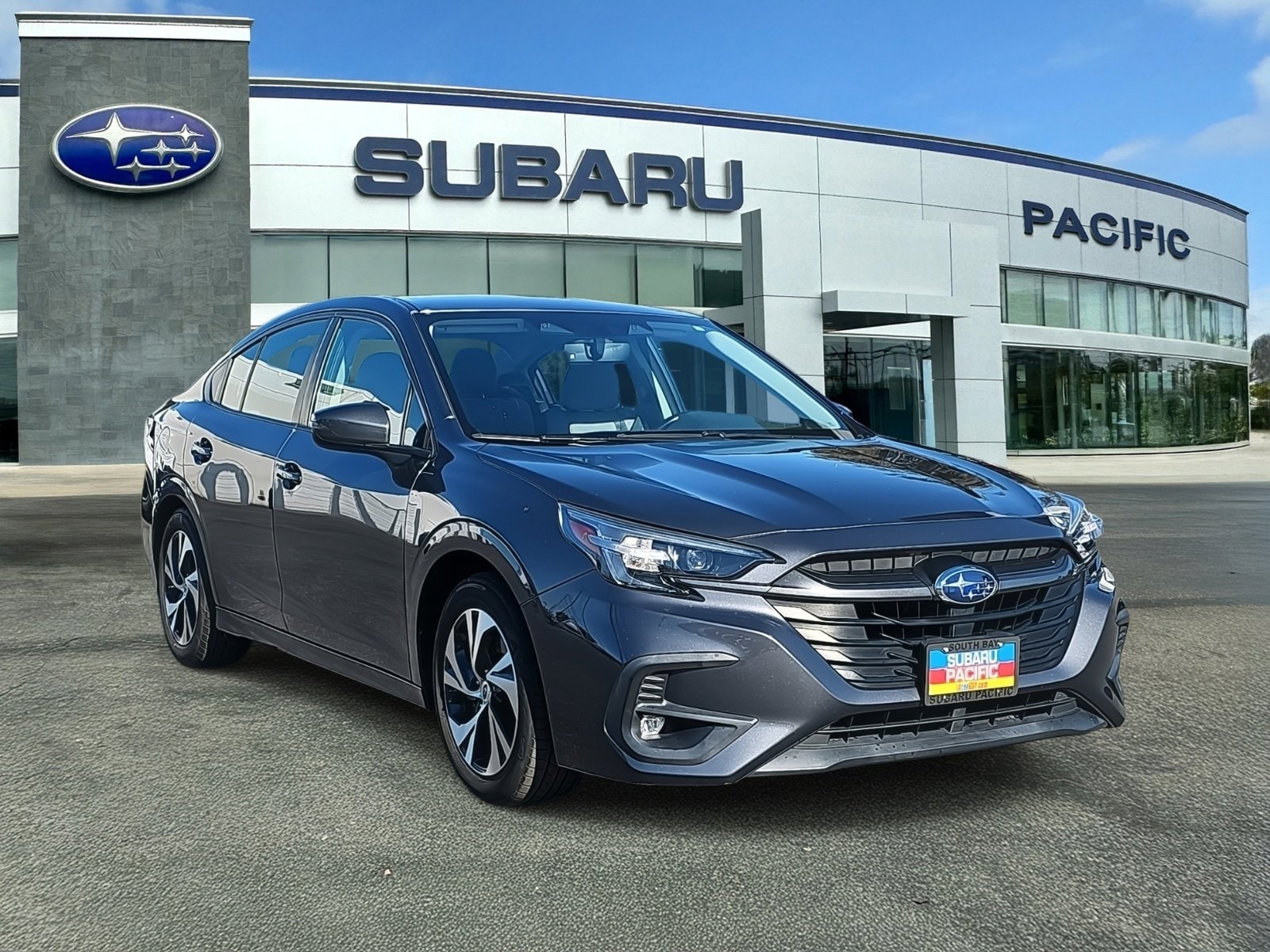 2023 Subaru Legacy Premium's photo