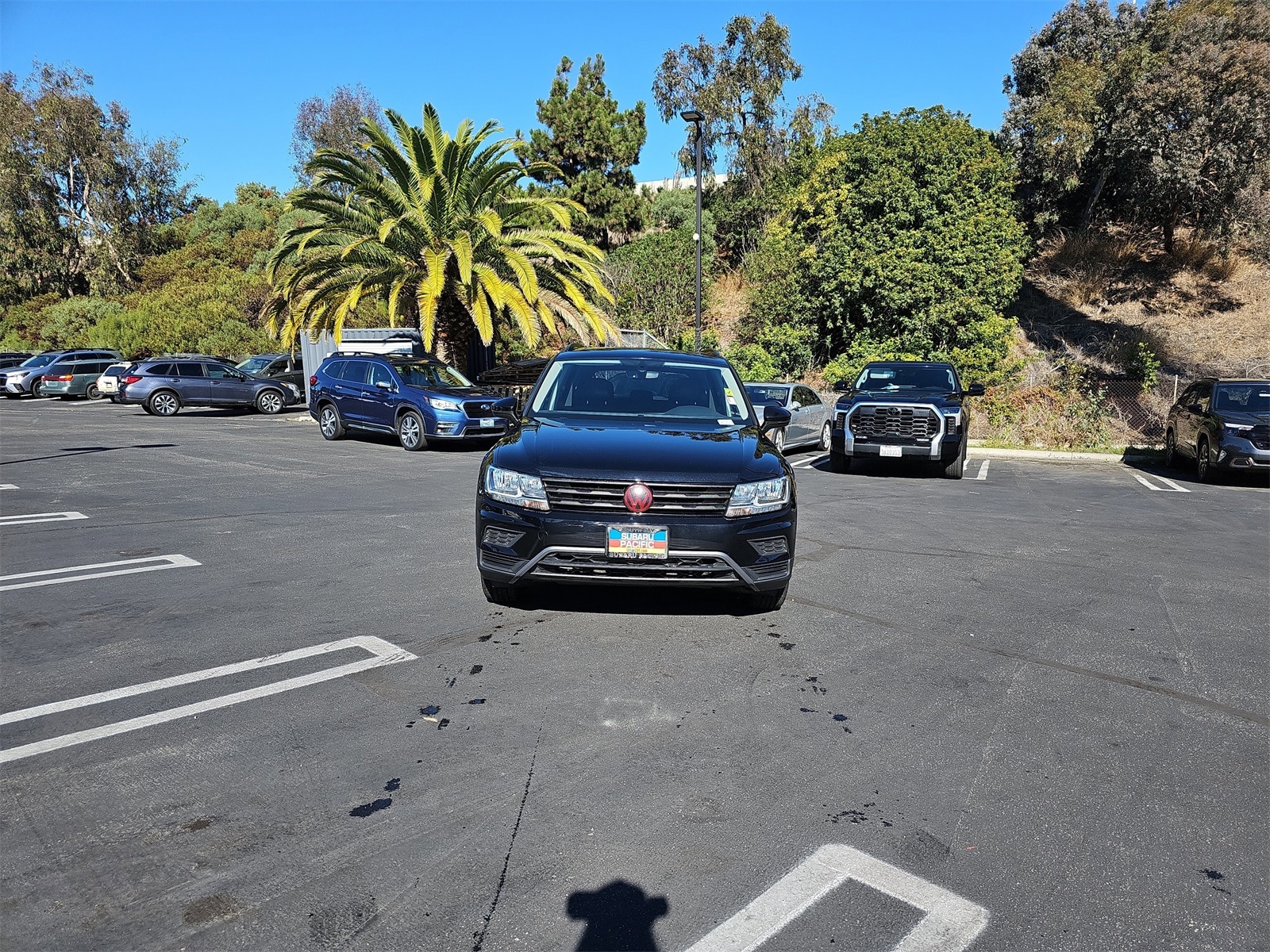 Used 2019 Volkswagen Tiguan SE with VIN 3VV3B7AX2KM075263 for sale in Hawthorne, CA