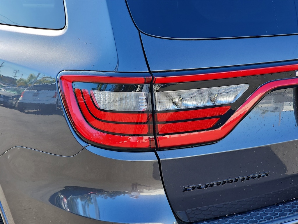 2018 Dodge Durango SXT photo 2