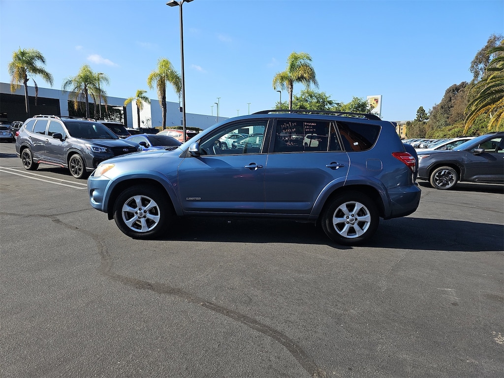 2012 Toyota RAV4 Limited photo 4