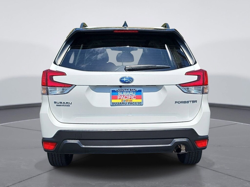 Used 2024 Subaru Forester Premium SUV