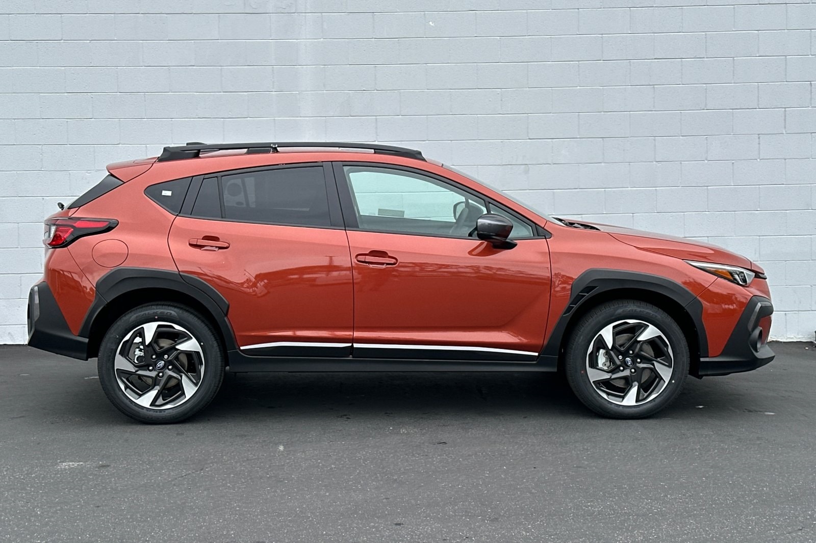 2025 Subaru Crosstrek Limited photo 3