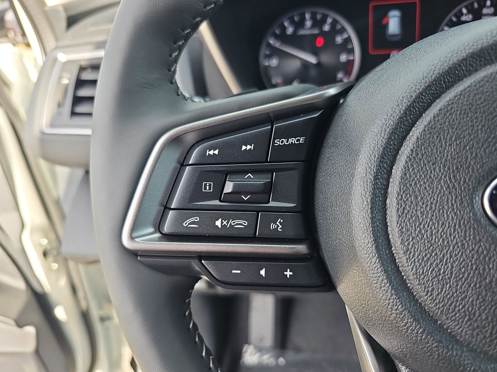 2026 Subaru Ascent Touring - Photo 19