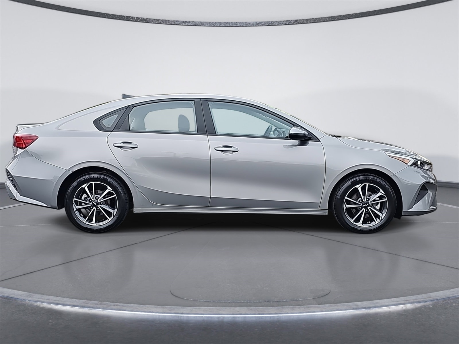 Used 2023 Kia Forte LXS with VIN 3KPF24AD3PE587986 for sale in Hawthorne, CA