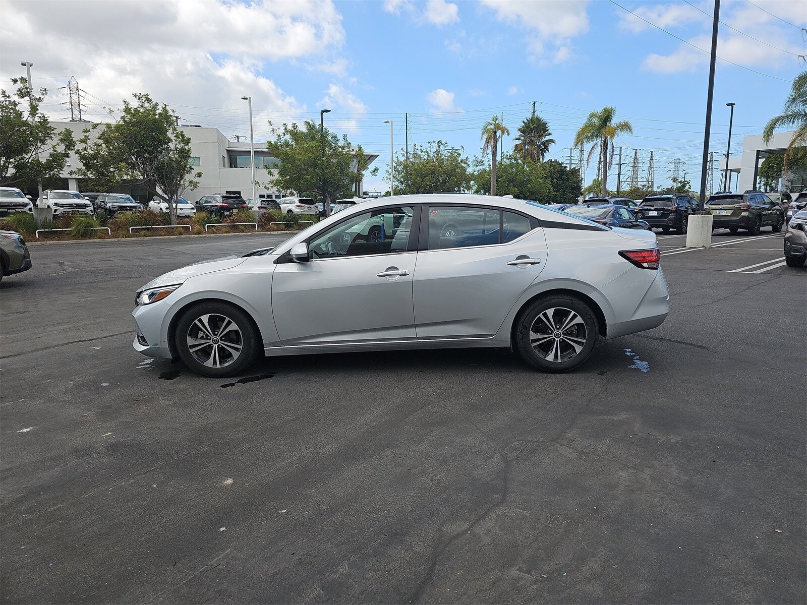 2022 Nissan Sentra SV photo 4